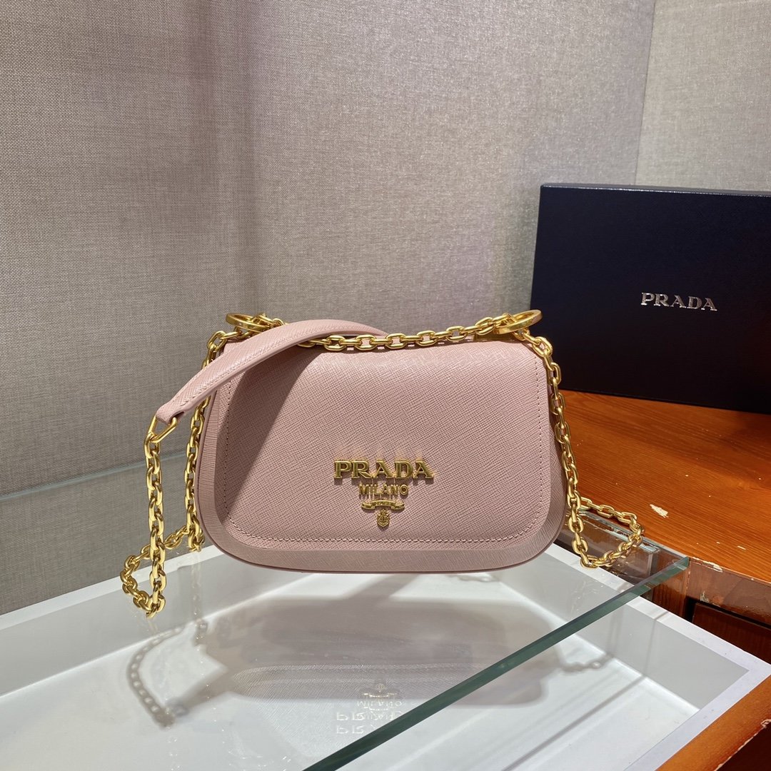 Prada_Saffiano_Chain_Bag